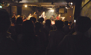 buttz-yotsuya4.jpg